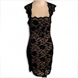 90s Vintage Black + Ivory Floral Lace Dress Stretchy